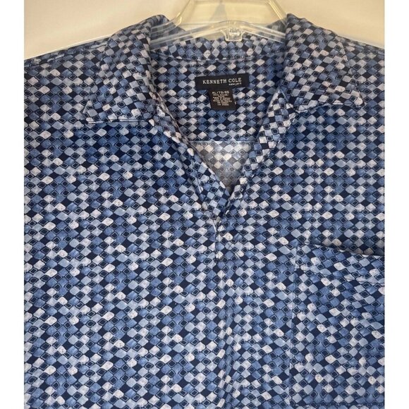 Kenneth Cole New York Men’s Blue Short Sleeve V Neck Pocket Nylon Shirt Sz XL - Picture 2 of 8